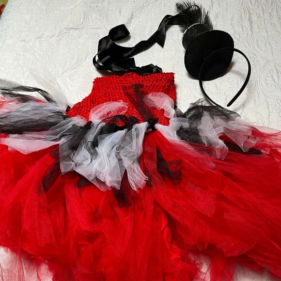 The Greatest Showman Tulle Ringmaster Costume and Hat - Picture 8 of 10